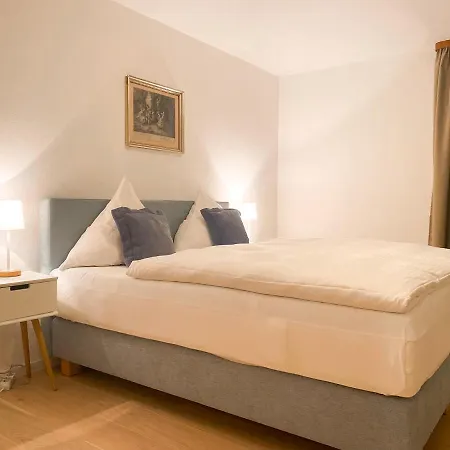 Apartmenthaus Am Tegernsee - Studios Mit Kuechenzeile Und Mit Bus Erreichbar Bad Wiessee Extérieur photo