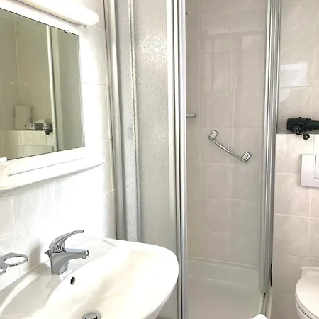Apartmenthaus Am Tegernsee - Studios Mit Kuechenzeile Und Mit Bus Erreichbar Bad Wiessee Chambre photo